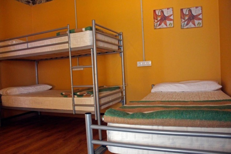 Triple room