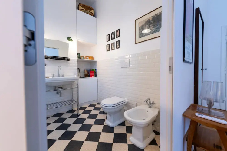 Boho 202 in Rome With 2 Bedrooms and 2 Bathrooms