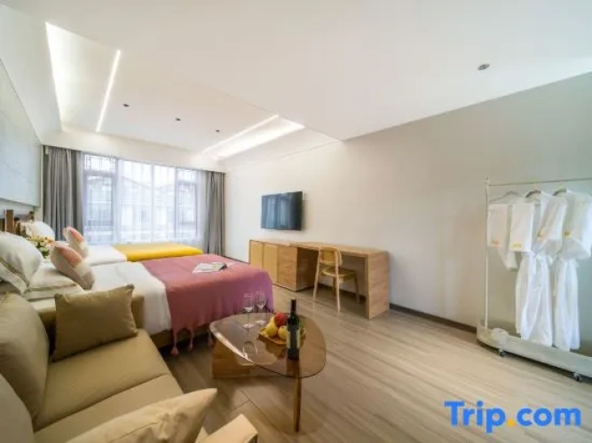 Standard Family room