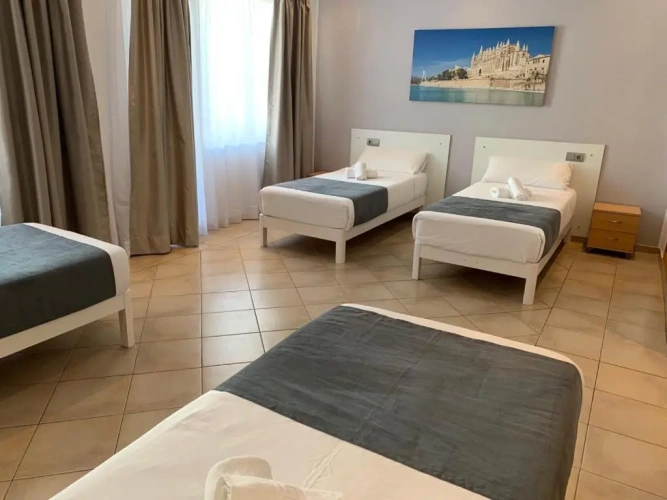 Standard Quadruple room