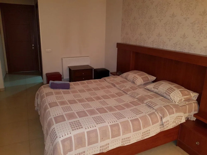 Hotel 999