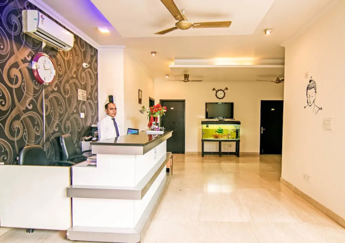 Asian Suites A 585 IFFCO Metro station