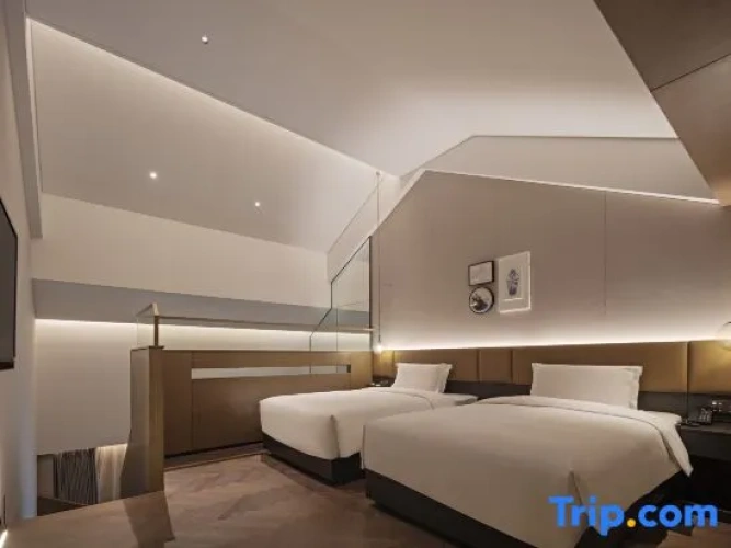 Double Duplex Suite