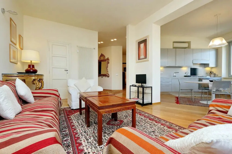Saint Peter's Bright Apartment