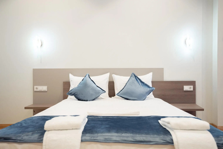 5 Wood Hotel  Spa