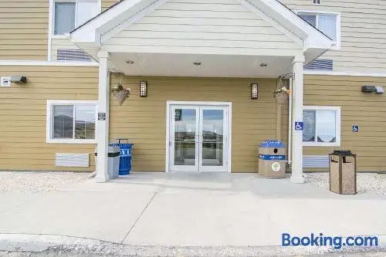 Quality Inn & Suites Thompson