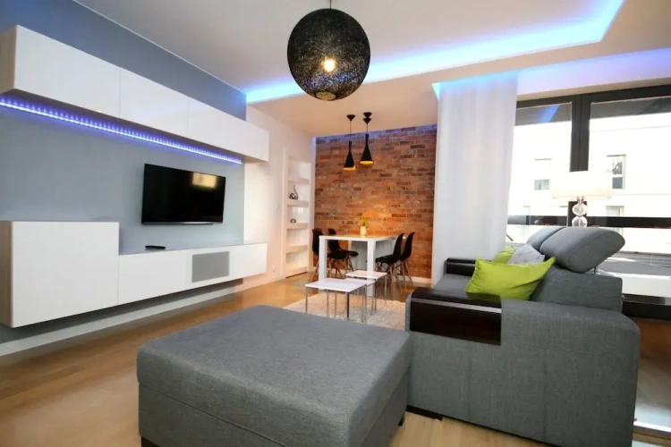1 Bedroom Business Suite with balcony