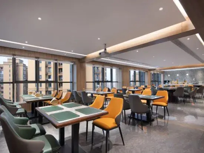 Moke Hotel