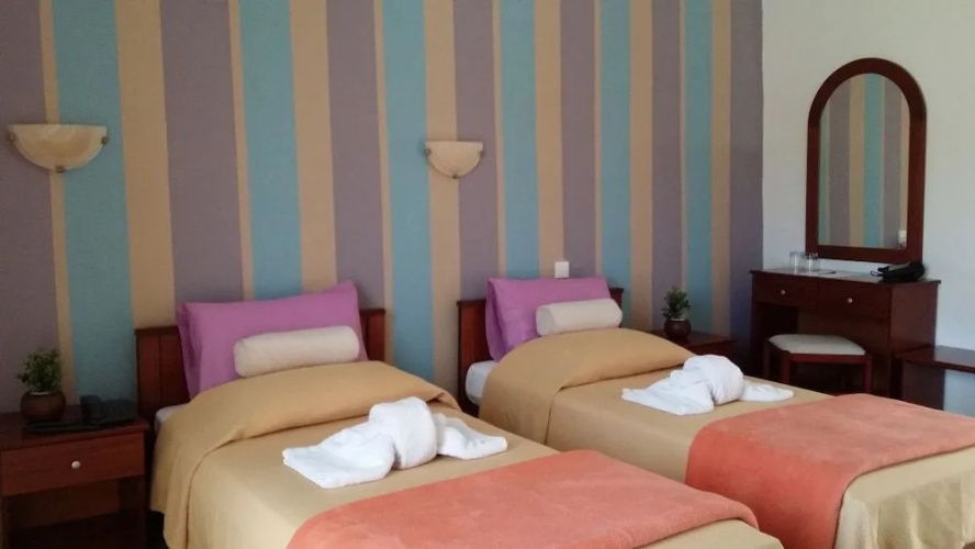 Metoxi Hotel