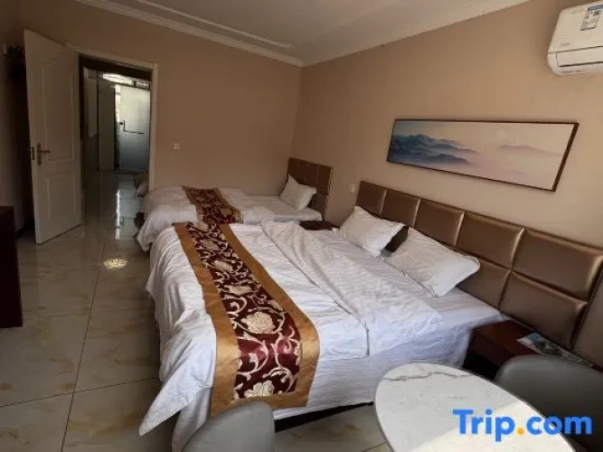 Economy Triple room