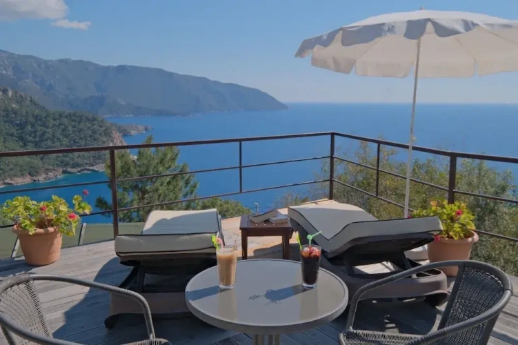 Deluxe Double Bungalow with sea view