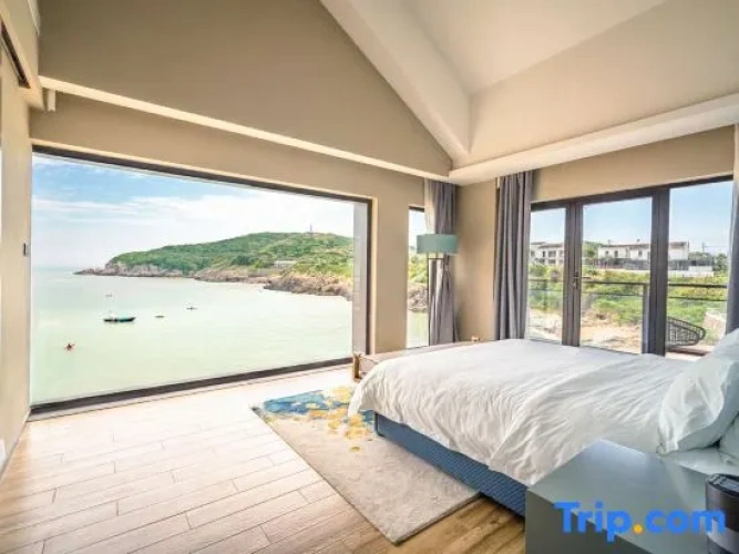 Grand Duplex Suite with sea view