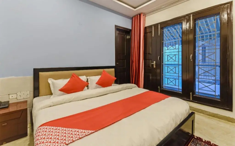 Khushi Residence by OYO