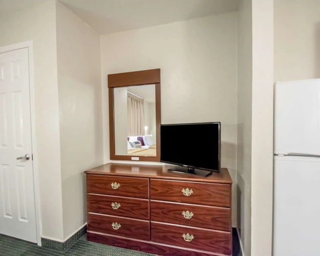 Suburban Studios Melbourne Airport