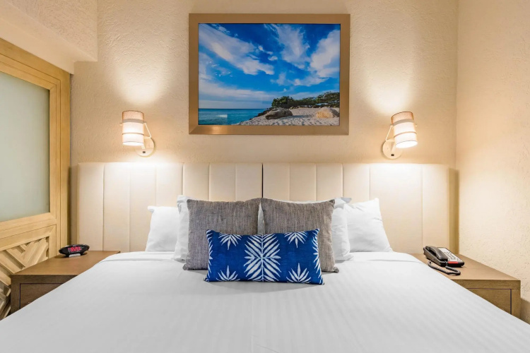 Playa Linda Beach Resort