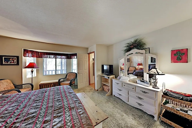 848butte 2 Bedroom Cabin