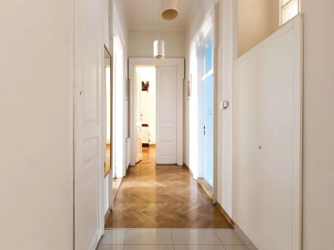 Triple Apartment