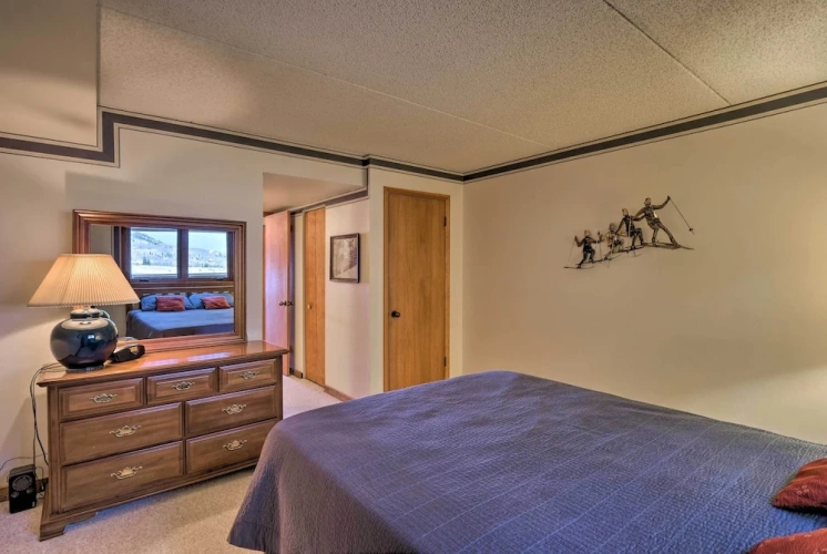 2 Bedrooms Apartment