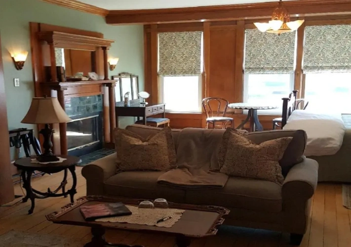 Double Suite