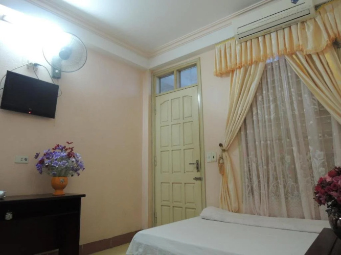 Phuong Dong Hotel