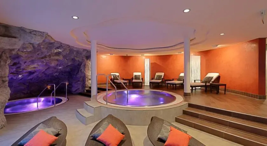 Beau Site Alpine Chic Rooms
