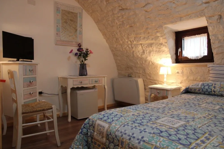 Classic Triple room