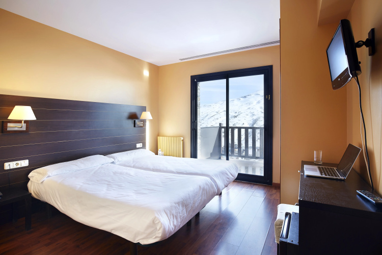 Hotel Caribou