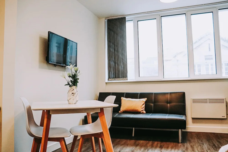 Vincent House Studio Apartments
