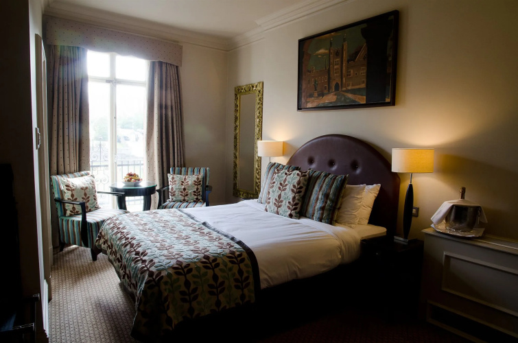 Harte and Garter Hotel