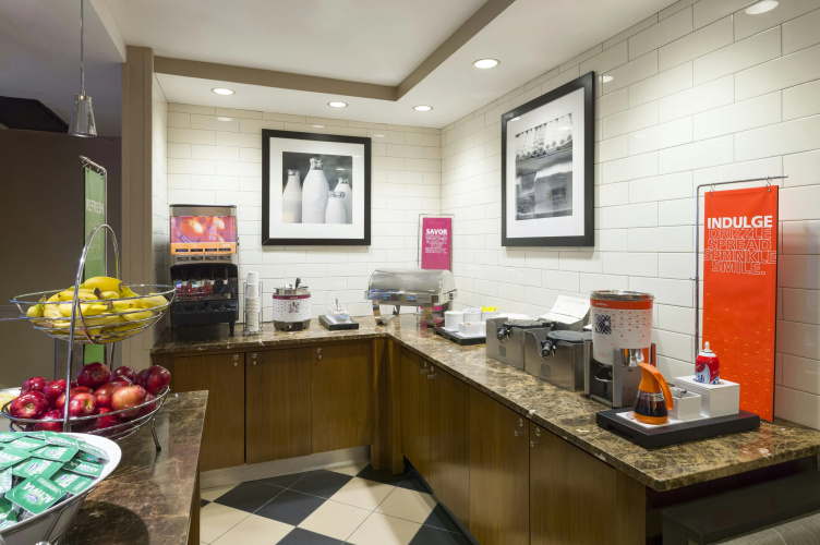Hampton Inn Manhattan-Chelsea photo 11