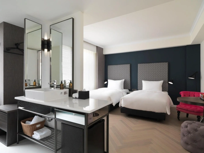 Deluxe Twin room