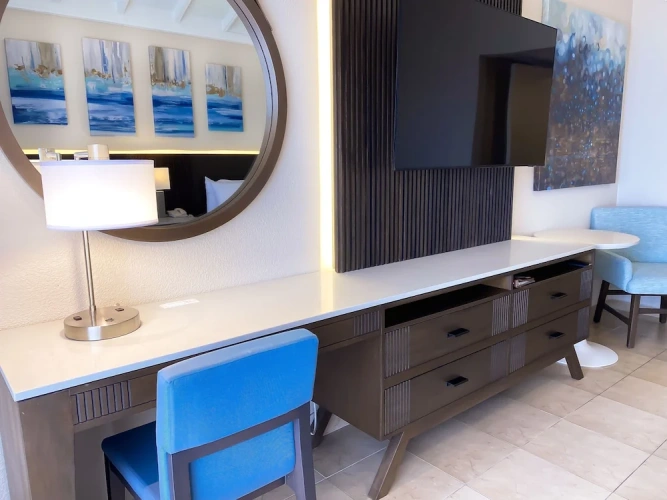 Junior Suite with balcony and with ocean view