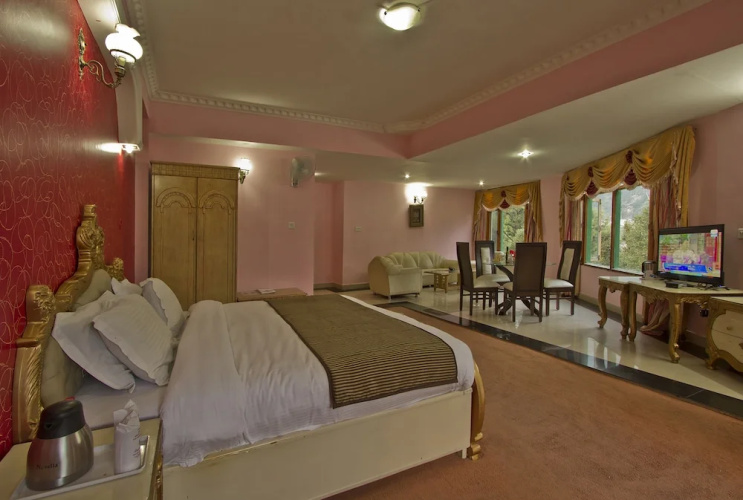 Royal Park Resort
