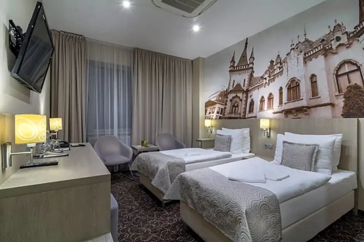 Standard Double room with view