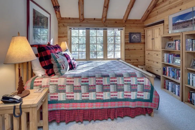 Diamond Peak 2 3 Bedroom Home