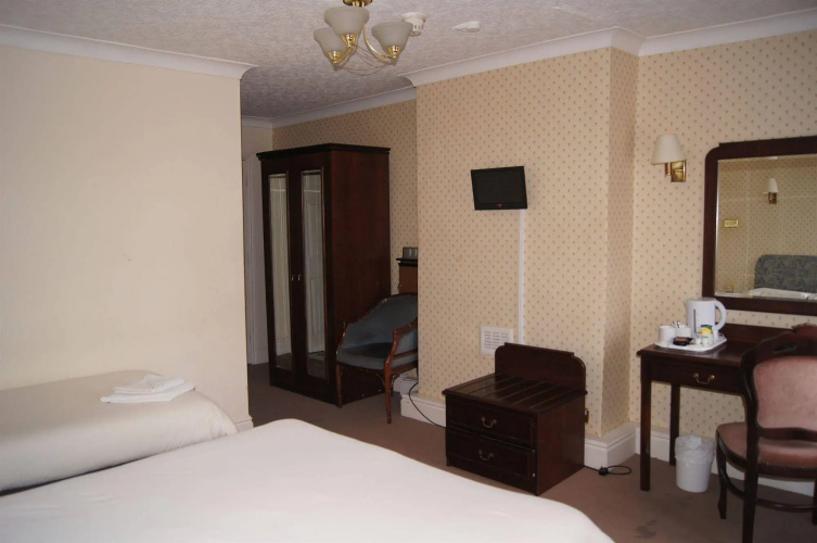Castle Hotel