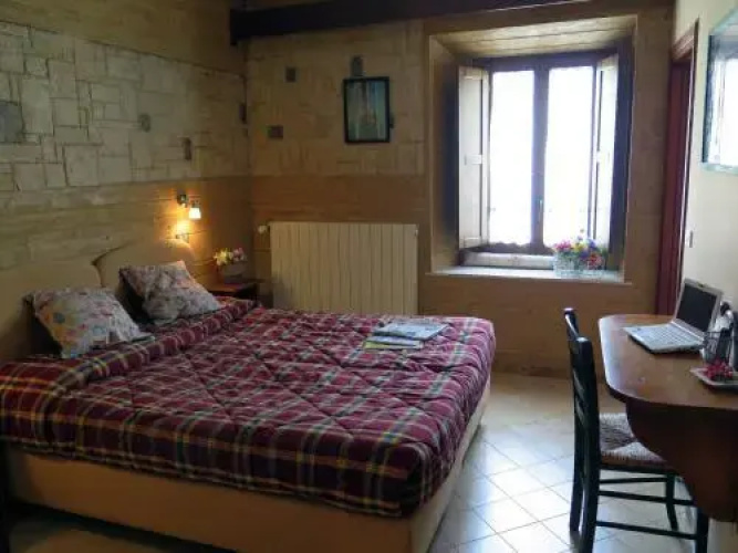 Affittacamere Prato Rosso