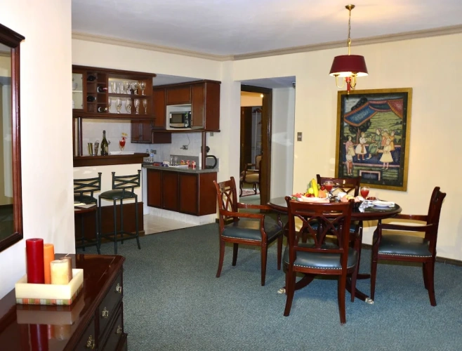 3 Bedrooms Standard Family room