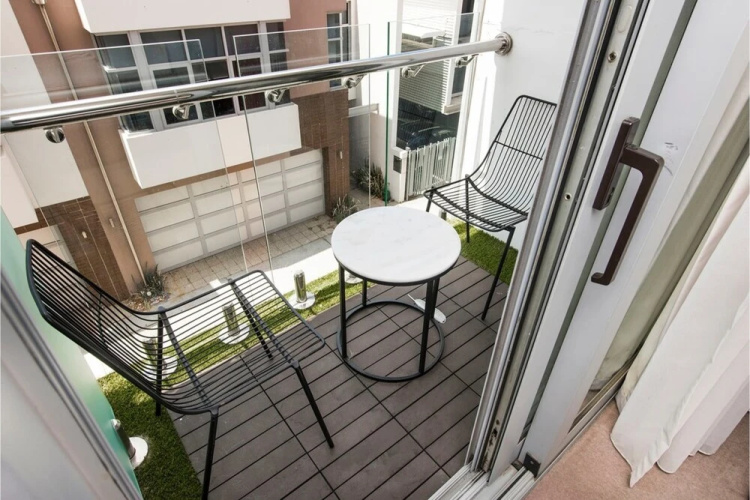 Bohemian 1 Bedroom Apartment With Rooftop Terrace