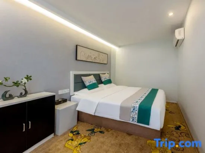 Sextuple Suite
