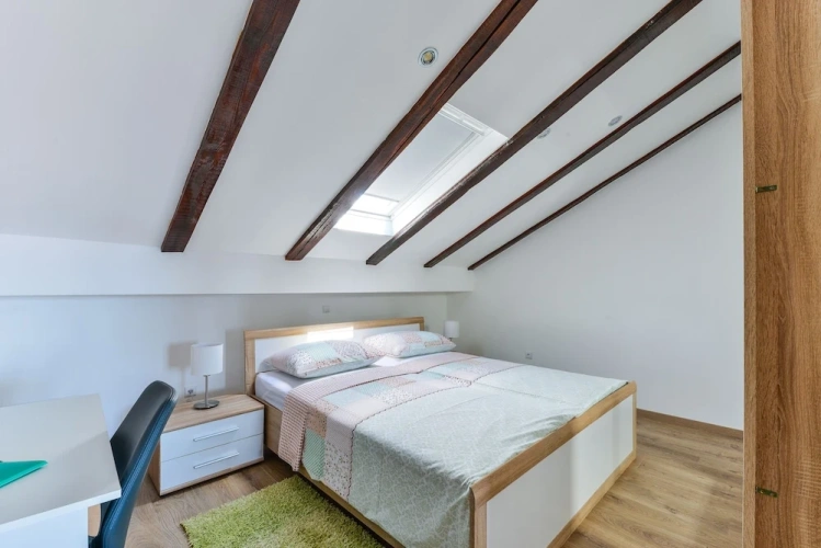 2 Bedrooms Apartment with balcony