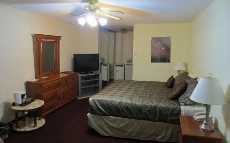 Sleep Inn Motel