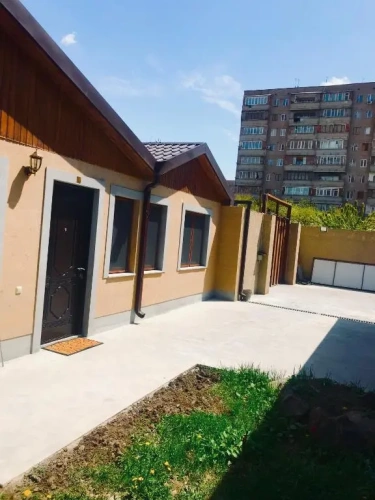 1 Bedroom Suite