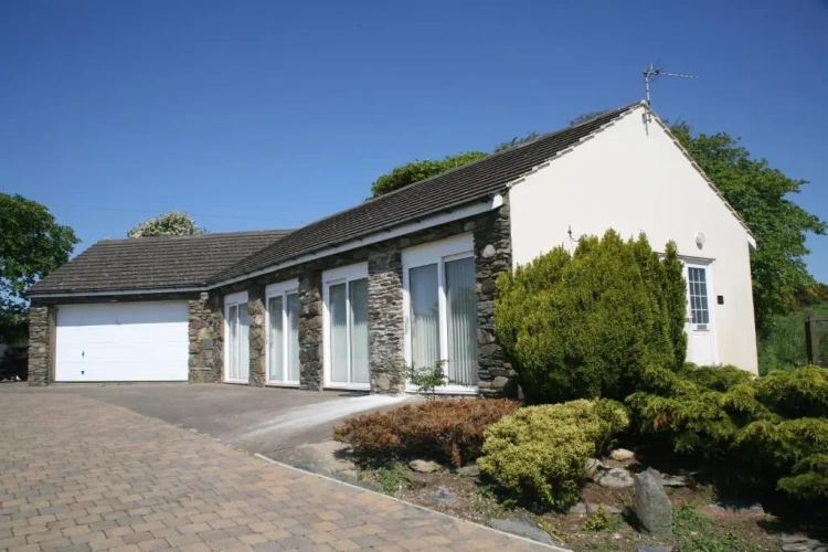 Deluxe Bungalow with sea view