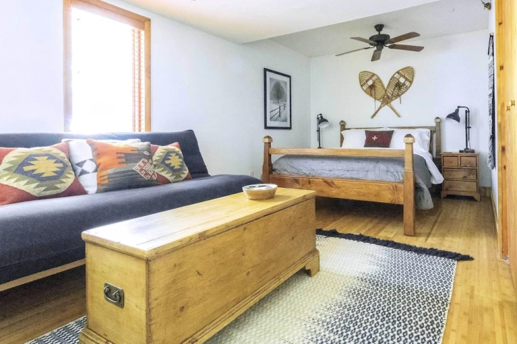 4 Bedrooms Cottage