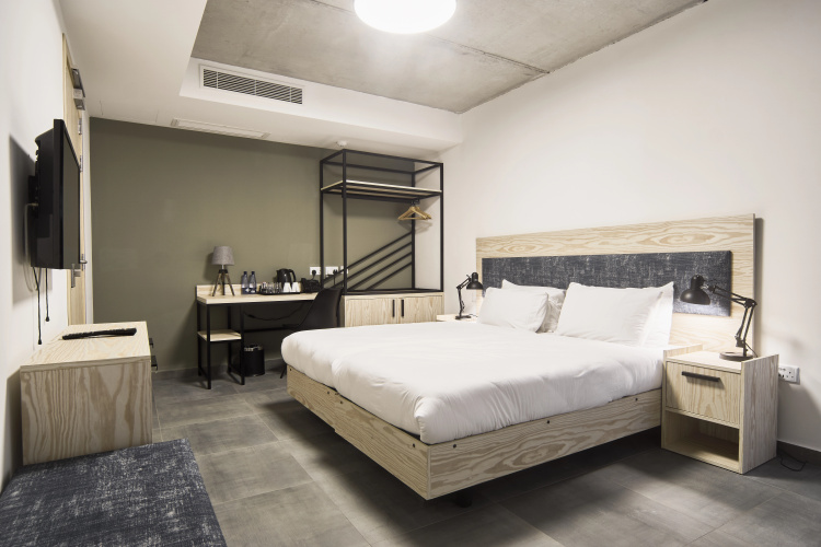 Mr. Todd Hotel