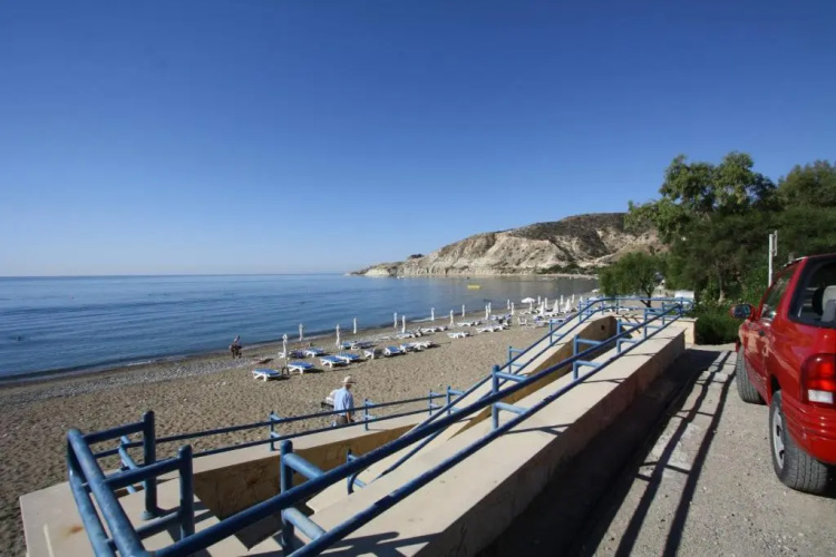Pissouri Bay Bungalow