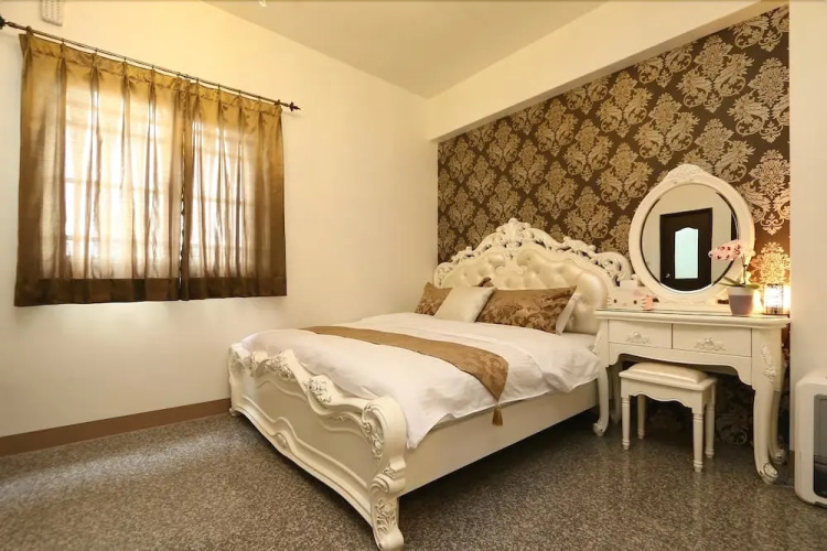Wei Yu House I