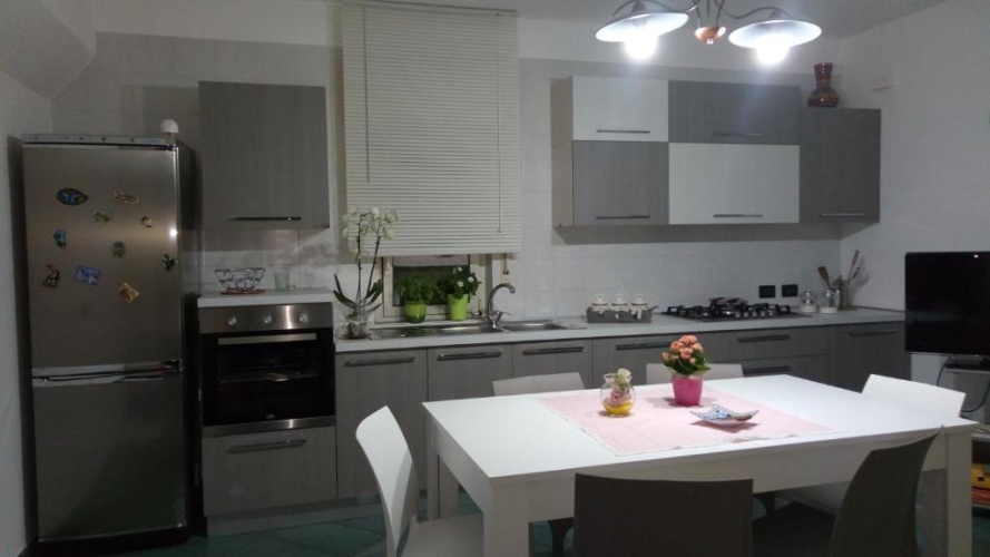 3 Bedrooms Apartment