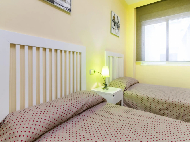 Banana Beach Marbella 4 pax 354